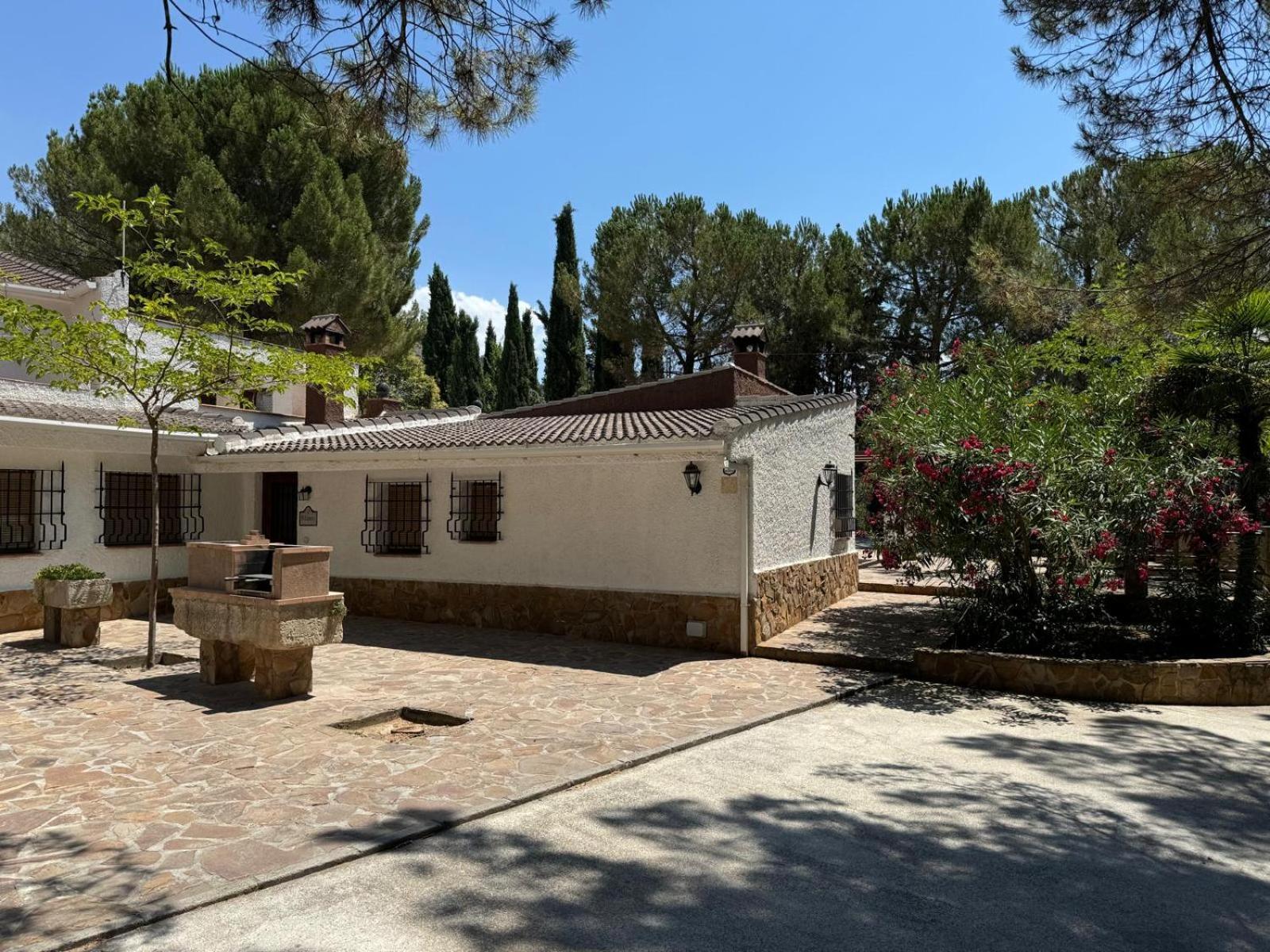 Apiedesierra - Caserio Del Colmenar Huetor Santillan Exterior photo